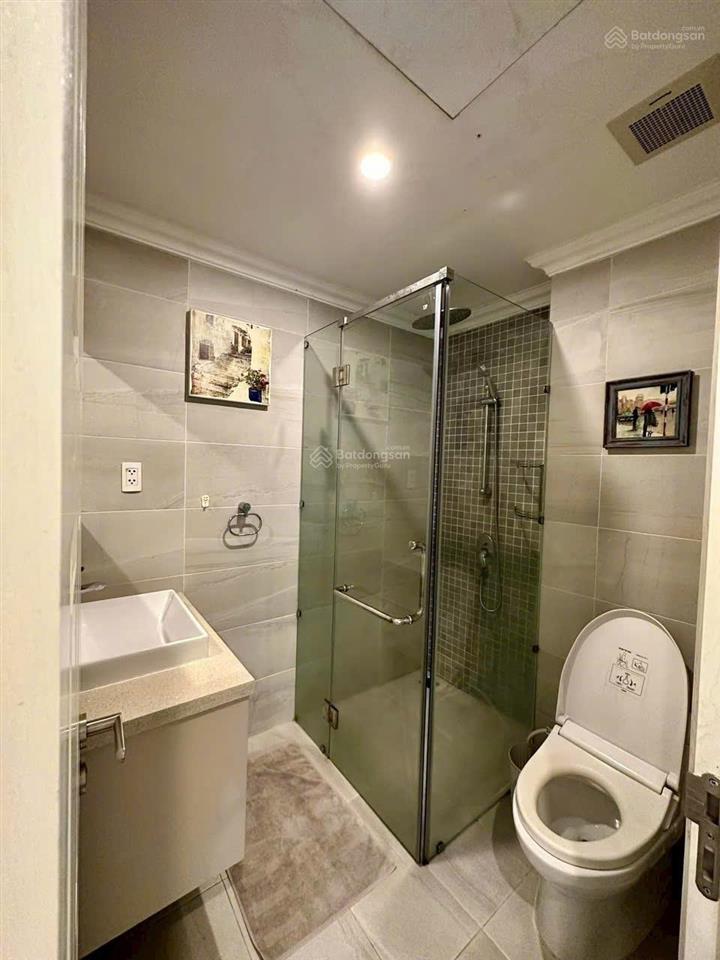 Bán cc 2pn 1wc giá cực chất 3,05 tỷ, 65m2 tại phan văn trị, p11, bình thạnh, hcm