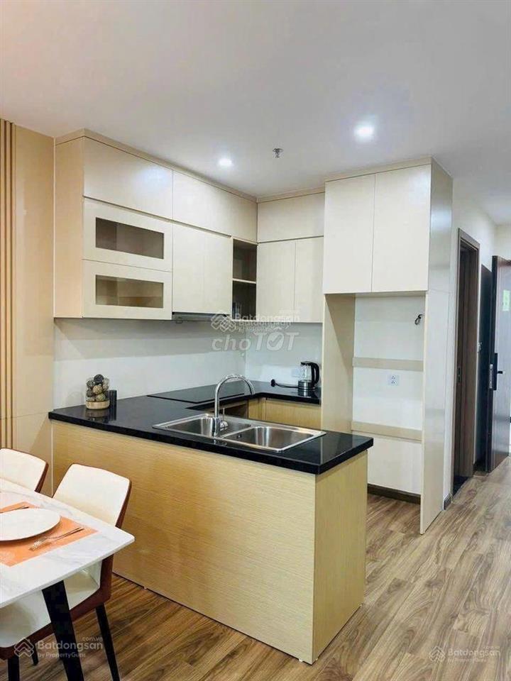 Đón gió mát lành tại căn hộ hướng đông nam, tầng cao, view công viên kỳ bá