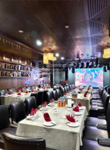 Chính chủ gần kđt mới cầu giấy, lô góc đẹp nhất khu vực, khách sạn, nhà hàng, 11 tầng