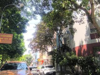 Đất đẹp phúc lợi  ô tô 7 chỗ vào tận đất  ngõ thông rộng  hàng xóm vinhomes, 45m  chỉ 7,1tỷ