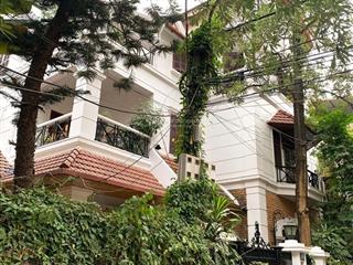 Bán biệt thự phố dịch vọng, công viên cầu giấy 270m2, 5t, giá 277tr/m2