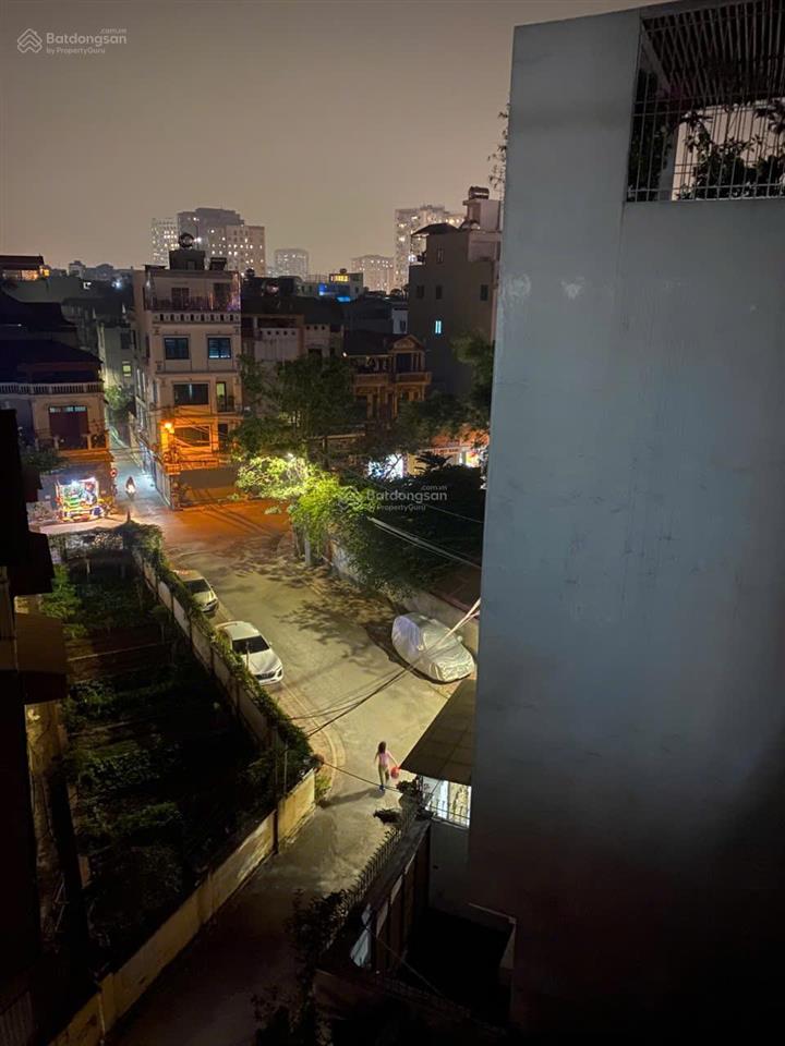 Chính chủ bán gấp nhà phố việt hưng long biên full nội thất có gara 100m2 5t thang máy nhỉnh 18 tỷ