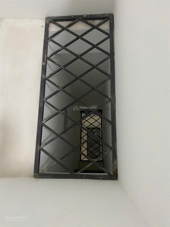 Chính chủ bán gấp nhà phố việt hưng long biên full nội thất có gara 100m2 5t thang máy nhỉnh 18 tỷ