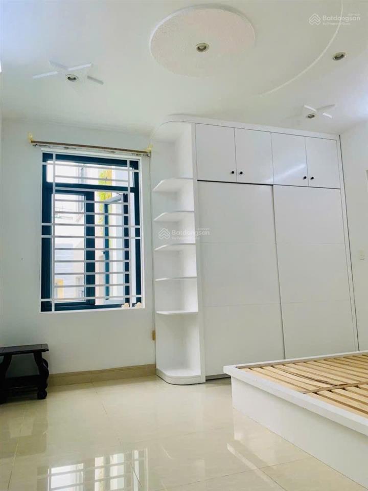 Hẻm kinh doanh vip ngay nguyễn văn lượng p16 82mv. 4lầu , hẻm 9m 1/ ngắn, cách citiland 100m. 13tỷ