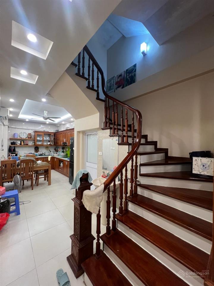 Rẻ nhất khu vực! bán nhà phố trịnh đình cửu 52m2  cách 2 nhà ra mặt phố  nhỉnh 12 tỷ ô thang máy