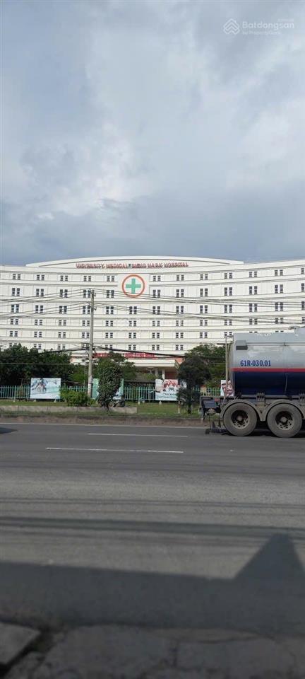 Gđ cần tiền bán gấp lô đất 3 mặt tiền sổ hồng thổ cư 100%