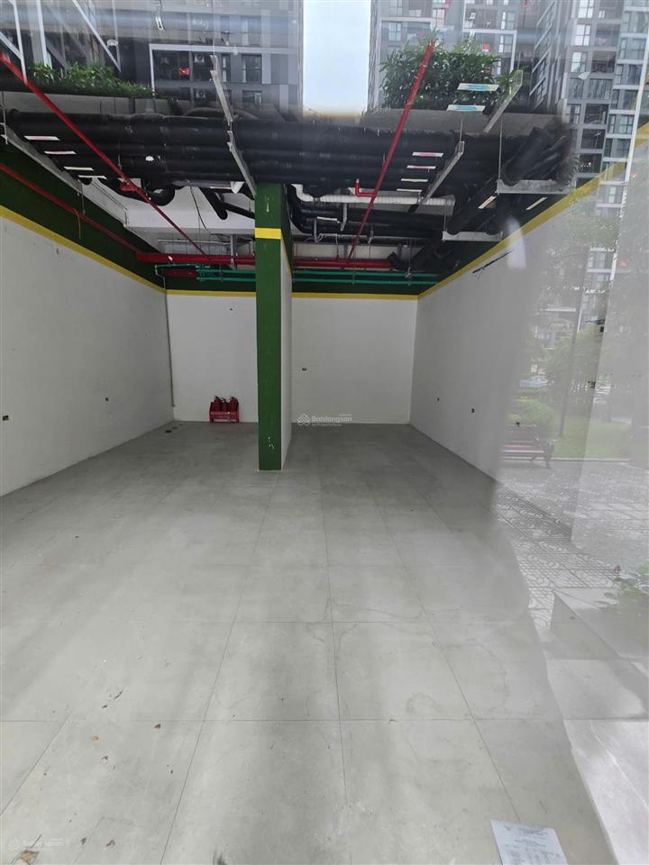 Cho thuê căn shop chân đế tòa zr1, shophouse vị trí đẹp tại ocean park.  0986 257 ***