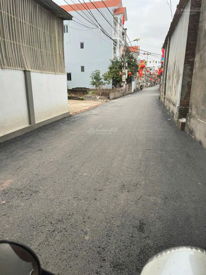 Chính chủ cần tiền trả nợ bán gấp lô đất 2 mặt thoáng, giá siêu hời