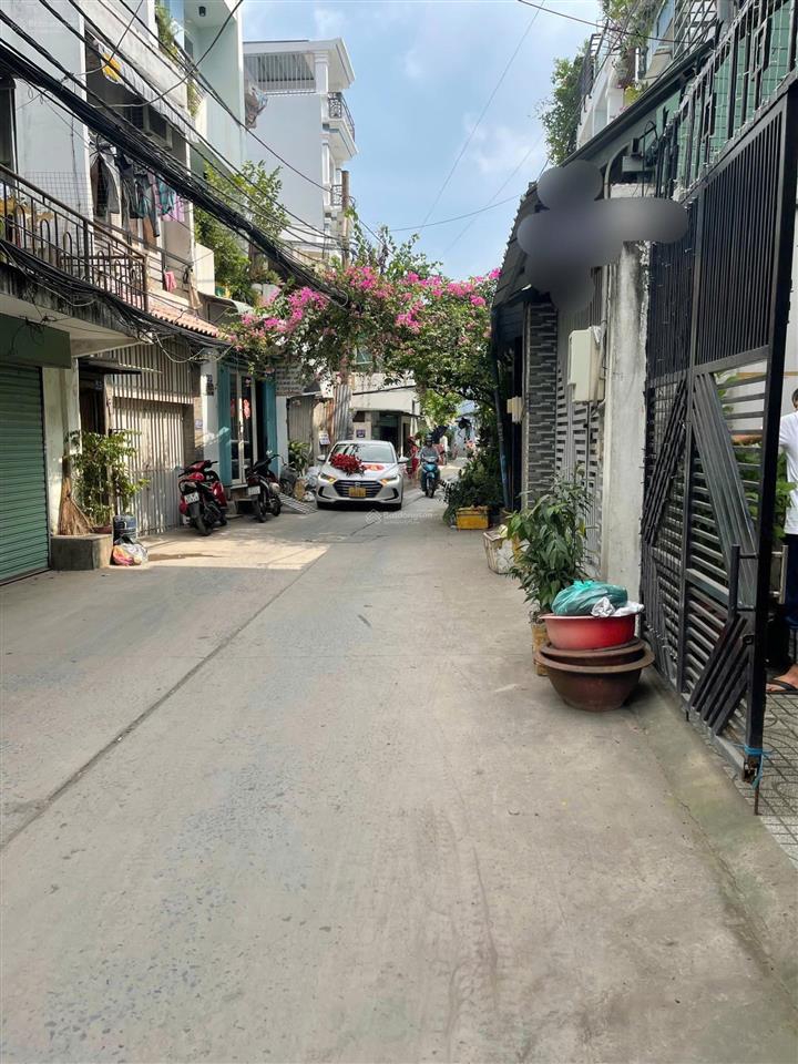 Bán nhà đẹp mua 1 được 2 hẻm rộng thoáng tám danh, p4, q8