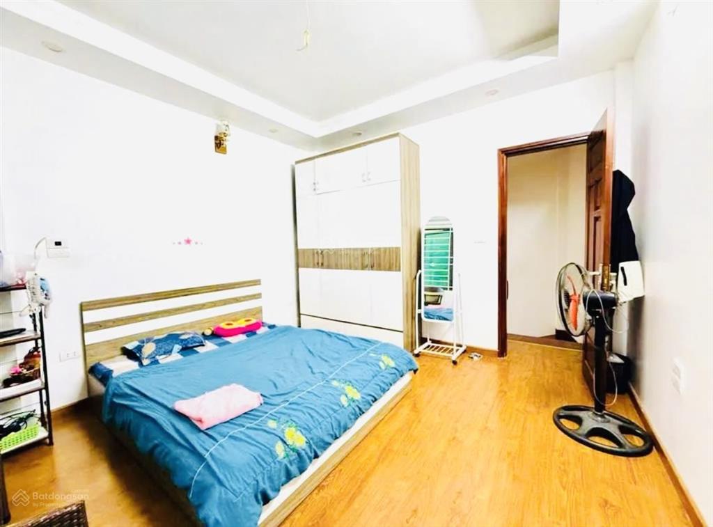 Siêu phẩm trần cung 30m2 x5 tầng, mặt tiền 8m, 10m ra ngõ oto, 50m ra đường oto lớn giá chỉ 8,5tỷ