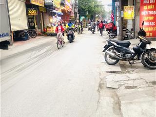 Lô góc cổ nhuế 50m2 oto đỗ cửa , 2 mặt xây cơi nới dt sàn lên đến 65m2,mặt tiền 6,67m giá hơn 9tỷ