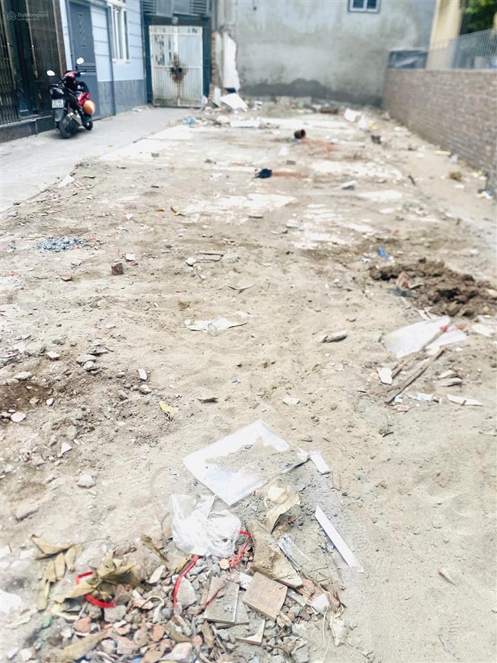 Lô góc cổ nhuế 50m2 oto đỗ cửa , 2 mặt xây cơi nới dt sàn lên đến 65m2,mặt tiền 6,67m giá hơn 9tỷ