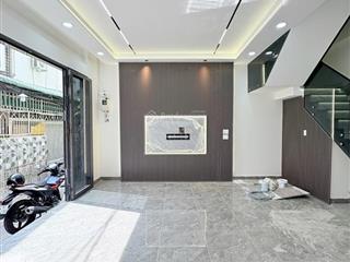 Nhà mới 3 lầu ngang 6.5 dài trần xuân soạn q7. (bán gấp)