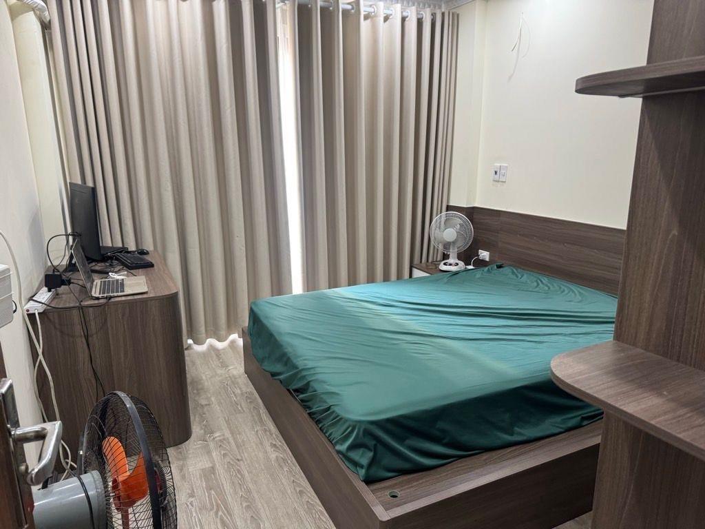 Bán nhà Lê Văn Lương, ô tô 7 chỗ đỗ sát cửa, gần phố, cạnh trường học, 34m2, hơn 7 tỷ