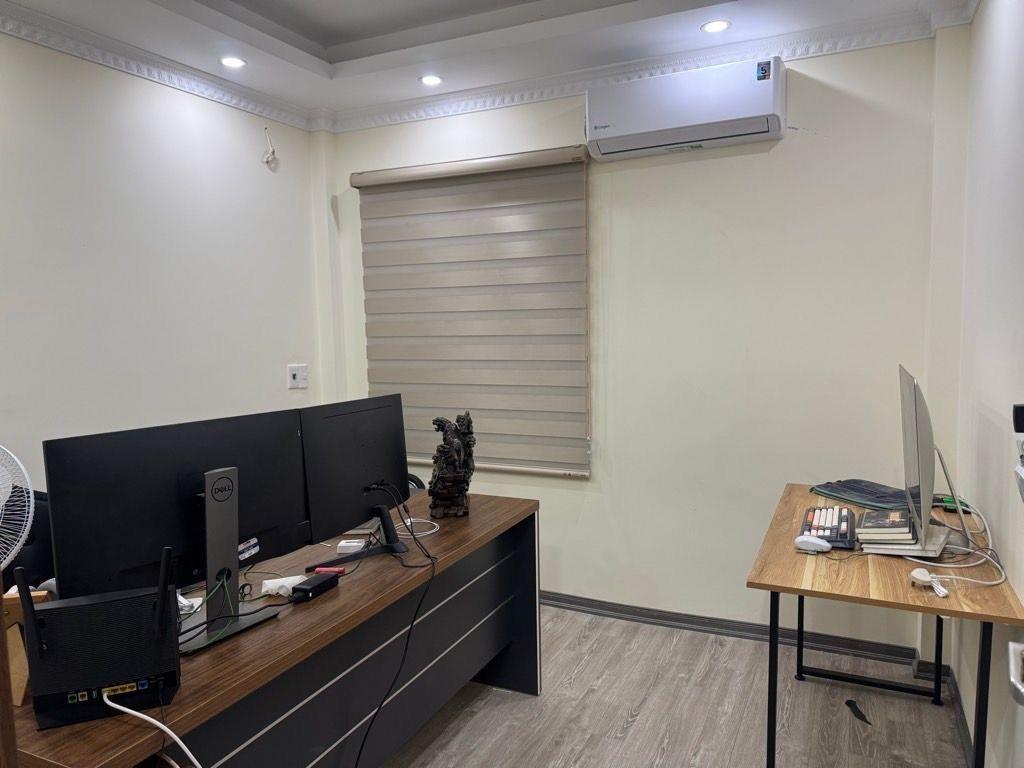 Bán nhà Lê Văn Lương, ô tô 7 chỗ đỗ sát cửa, gần phố, cạnh trường học, 34m2, hơn 7 tỷ