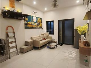 Chỉ 1.9 tỷ có nhà tập thể 15m ra phố nguyễn trãi, sổ riêng, kd, 2n full nội thất, gần bãi ô tô