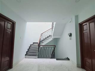 Nhà đẹp khu vip 4 tầng 6 phòng ngủ diện tích lớn