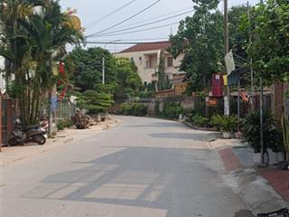 Bán đất phụng công  văn giang, hưng yên, đường thông ôtô tải vào tận đất, ko nỗi phong thủy