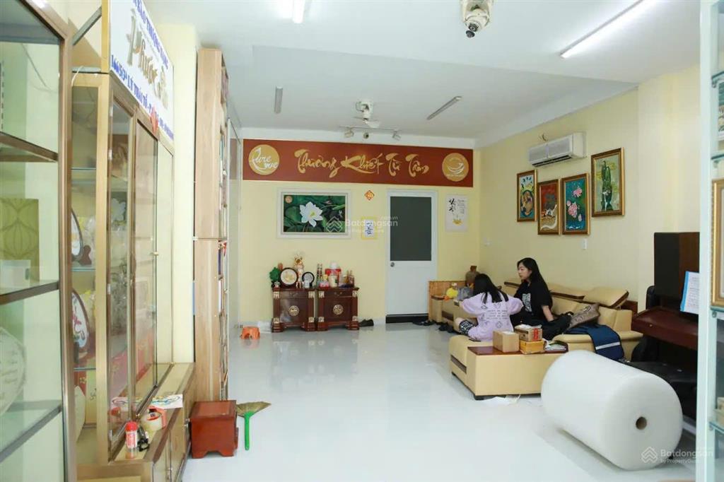 Bán nhà lý thái tổ 190.4m2, 5 tầng  25 tỷ  dòng tiền