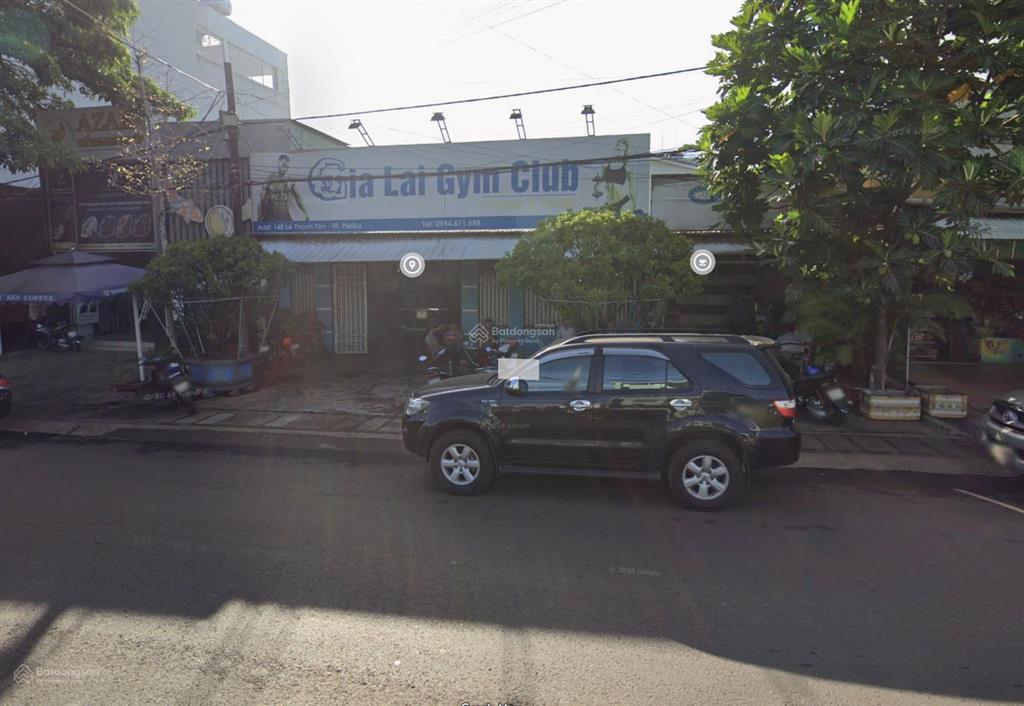 Cần tiền bán nhà mặt phố đường lê thánh tôn, plei ku, chính chủ, giá siêu hời 19,482 triệu / m2
