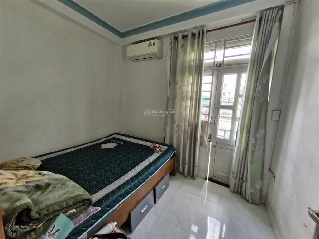 Siêu ngộp, 3 tầng, dt 40m2, nhỉnh 3 tỷ, lã xuân oai,long trường, quận 9