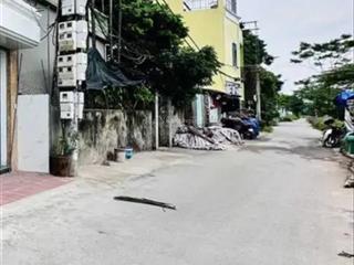 Siêu phẩm bán lô đất tặng nhà phú diễn  65m², mt 7m vị trí kd đỉnh cao giá chỉ 14xxx ti