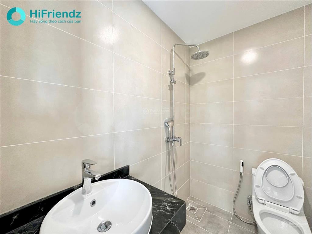 Cho thuê căn góc ban công bao quanh full nội thất, giá cả thương lượng nếu khách hàng thiện chí