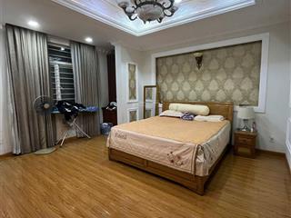 Bán gấp xuất cảnh  154.8m  4 tầng  giá 45 tỷ  biệt thự trường sa bình thạnh