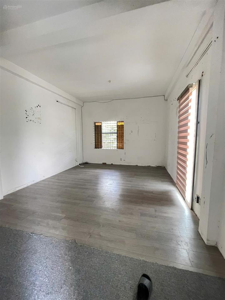 Bán nhà 4 tầng căn góc, mặt phố hòa bình,tân phú, kinh doanh đỉnh, giá chỉ 17 tỷ.