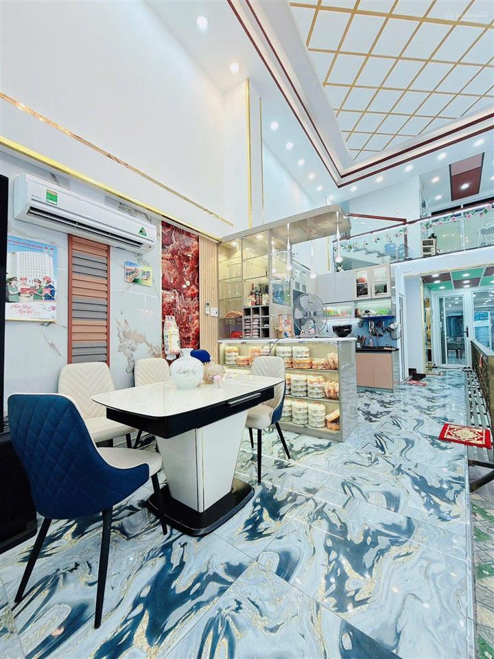 Bán gấp xuất cảnh  180m  5 tầng  giá 25.8 tỷ  tòa chi nhánh căn hộ dịch vụ quận 8