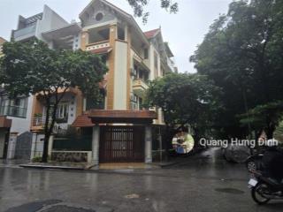 Bán liền kề lô góc, đường chiến thắng kđt văn quán, 105m25t, plo vỉa hè, kd, giá 26 tỷ.