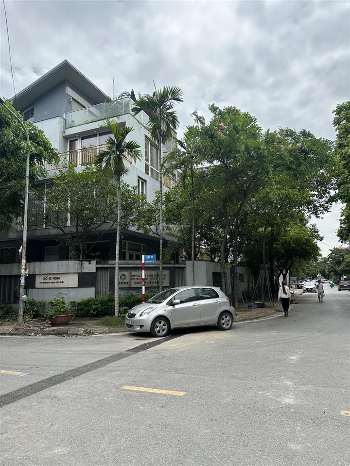 Bán nhà biệt thự 200m2 tại yên hòa, cầu giấy, hà nội, giá 75 tỷ, tell 0934 455 *** mr biên