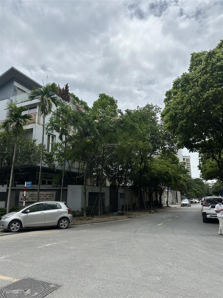 Bán nhà biệt thự 200m2 tại yên hòa, cầu giấy, hà nội, giá 75 tỷ, tell 0934 455 *** mr biên