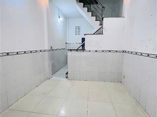 Độc quyền q.8! 2 tầng sang, hẻm nhựa 6m, xe hơi tránh, sổ hồng trao tay! chủ thoi thóp rồi ạ