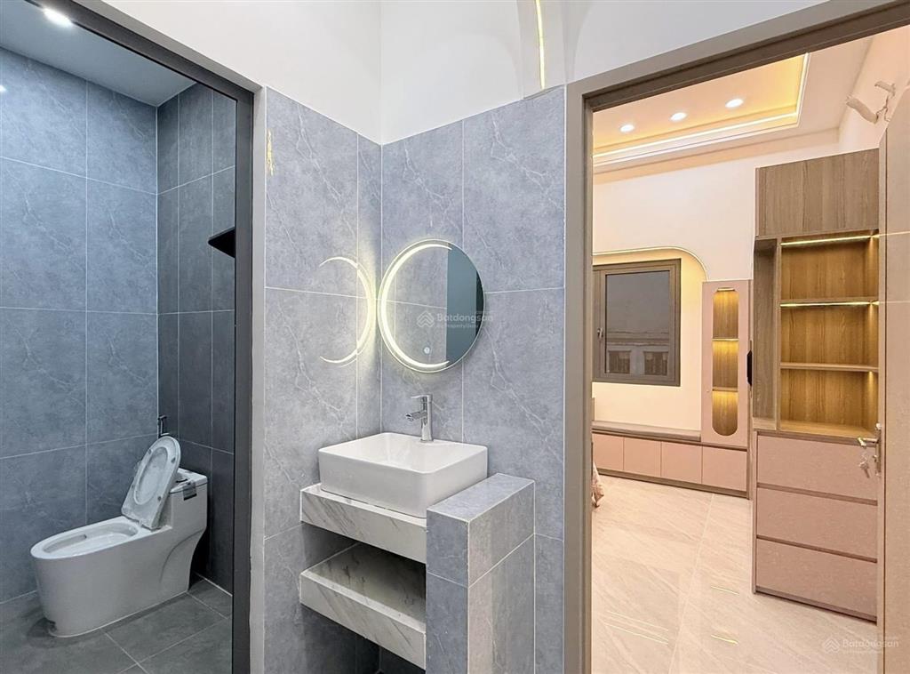 Bán gấp nhà đ.quang trungq.gò vấp.giá bán 3tỷ530tr/72m2,cho thuê 15tr/tháng.gần chợ hạnh thông tây