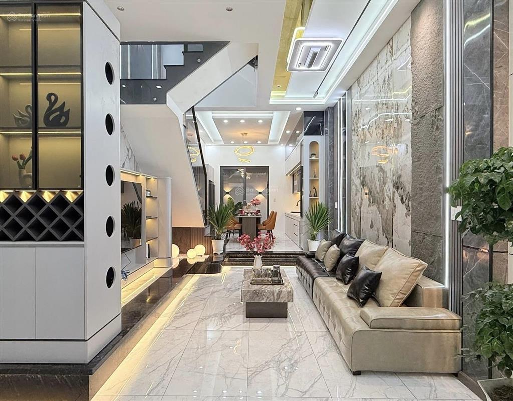 Bán gấp nhà đ.quang trungq.gò vấp.giá bán 3tỷ530tr/72m2,cho thuê 15tr/tháng.gần chợ hạnh thông tây