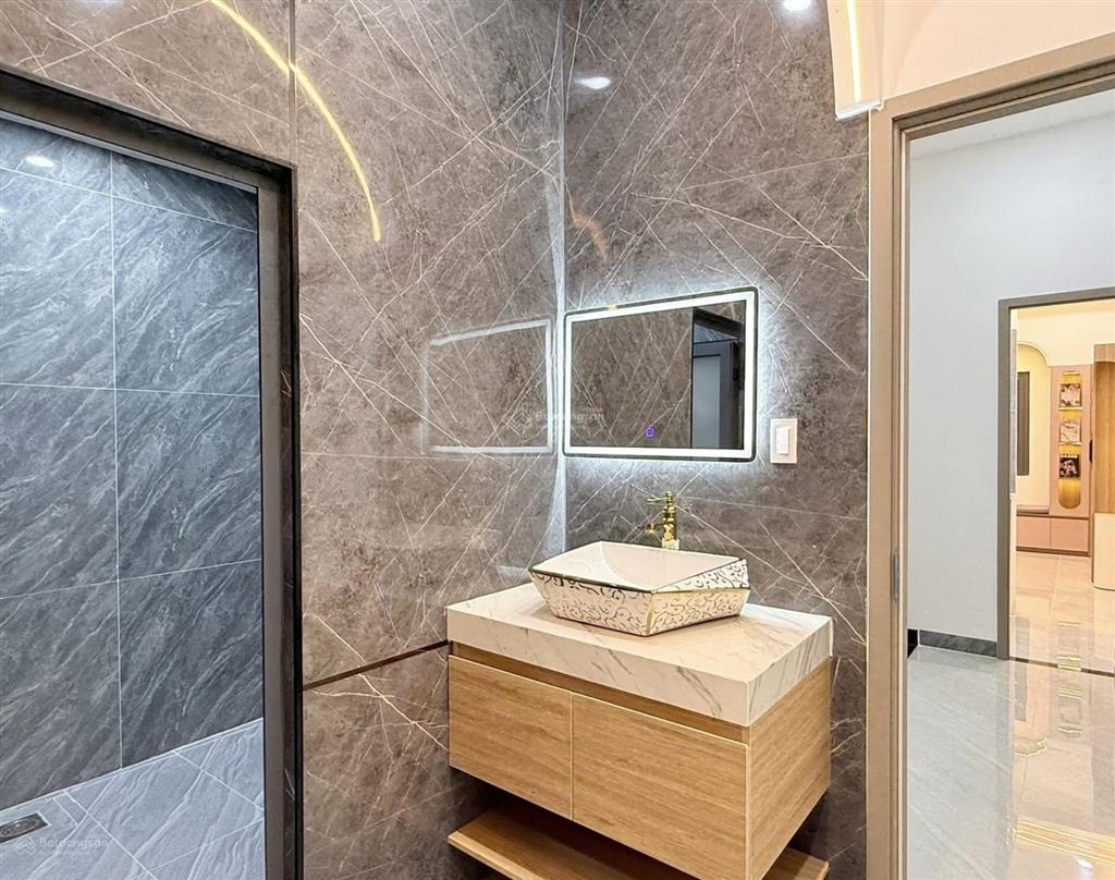 Bán gấp nhà đ.quang trungq.gò vấp.giá bán 3tỷ530tr/72m2,cho thuê 15tr/tháng.gần chợ hạnh thông tây