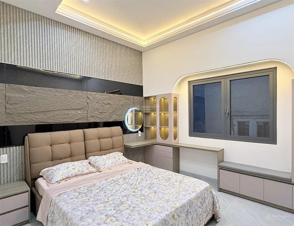 Bán gấp nhà đ.quang trungq.gò vấp.giá bán 3tỷ530tr/72m2,cho thuê 15tr/tháng.gần chợ hạnh thông tây