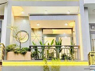 Bán gấp nhà đ.quang trungq.gò vấp.giá bán 3tỷ530tr/72m2,cho thuê 15tr/tháng.gần chợ hạnh thông tây