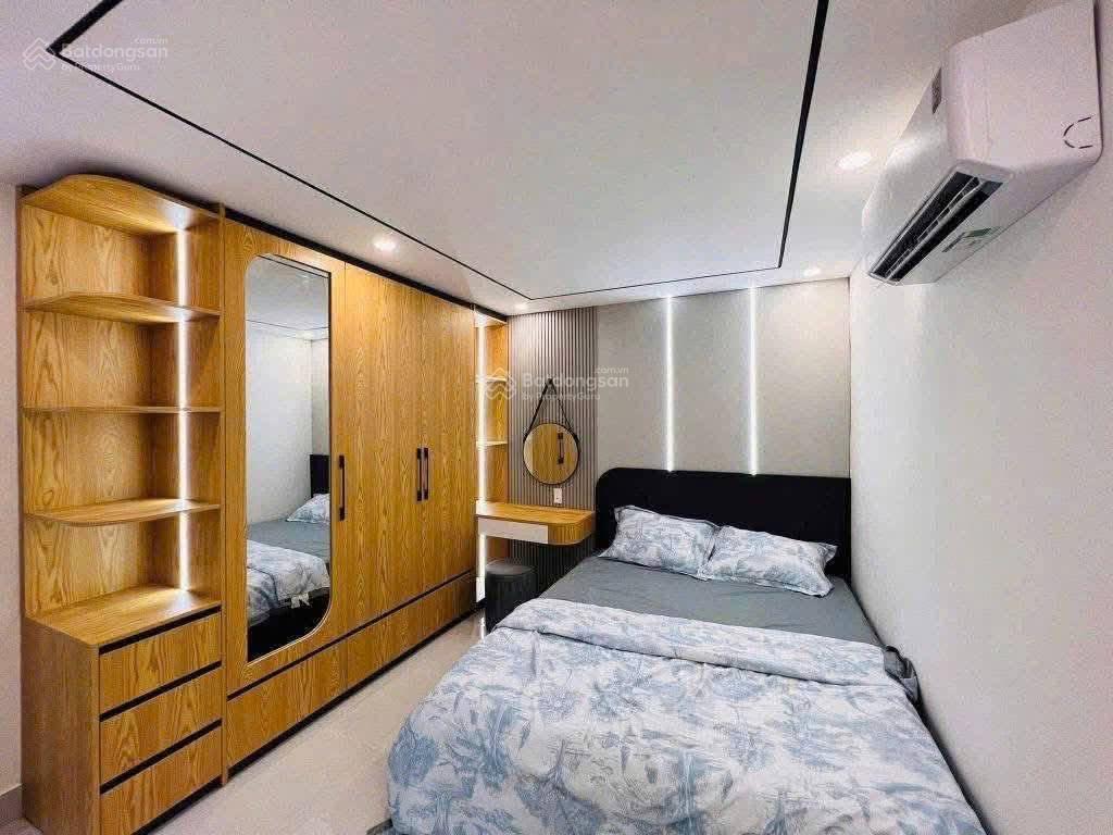 Tôi chính chủ bán gấp nhà đề xoay tiền làm ăn vị trí trung tâm đường rộng 6m, khu dân cư đông đúc