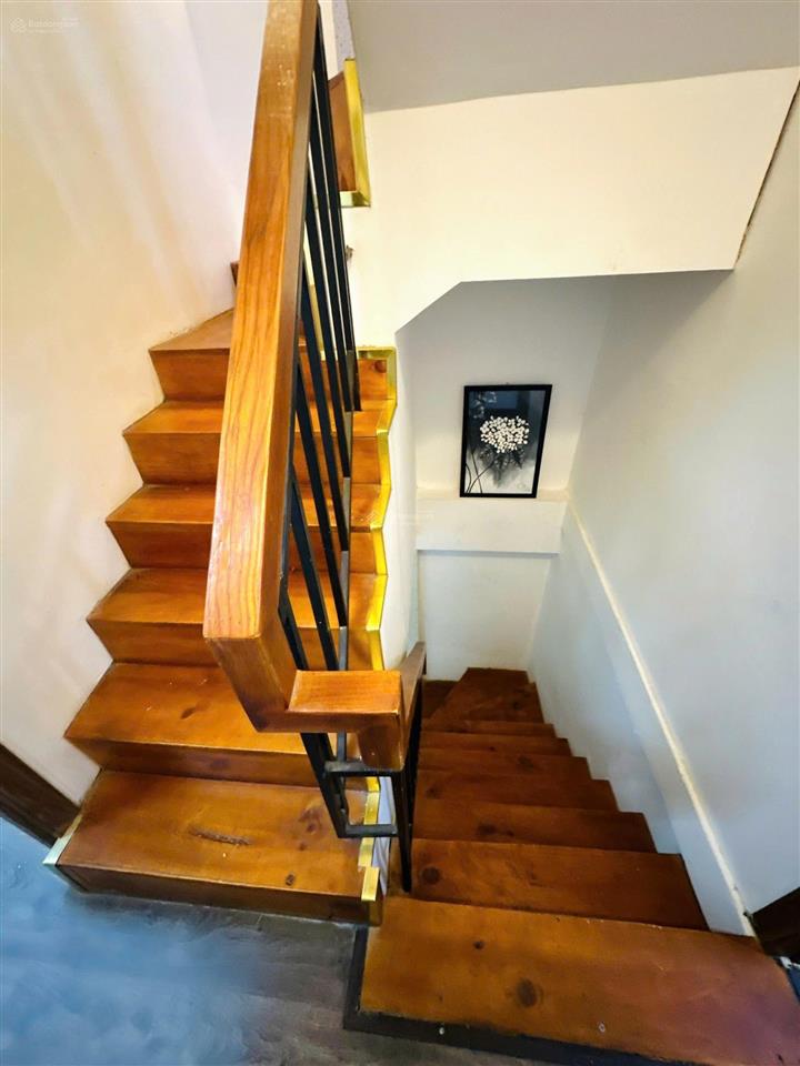 Nhà 122/22 4 tầng btct xô viết nghệ tĩnh  cách q1 1 phút đi bộ  nhỉnh 6 tỷ