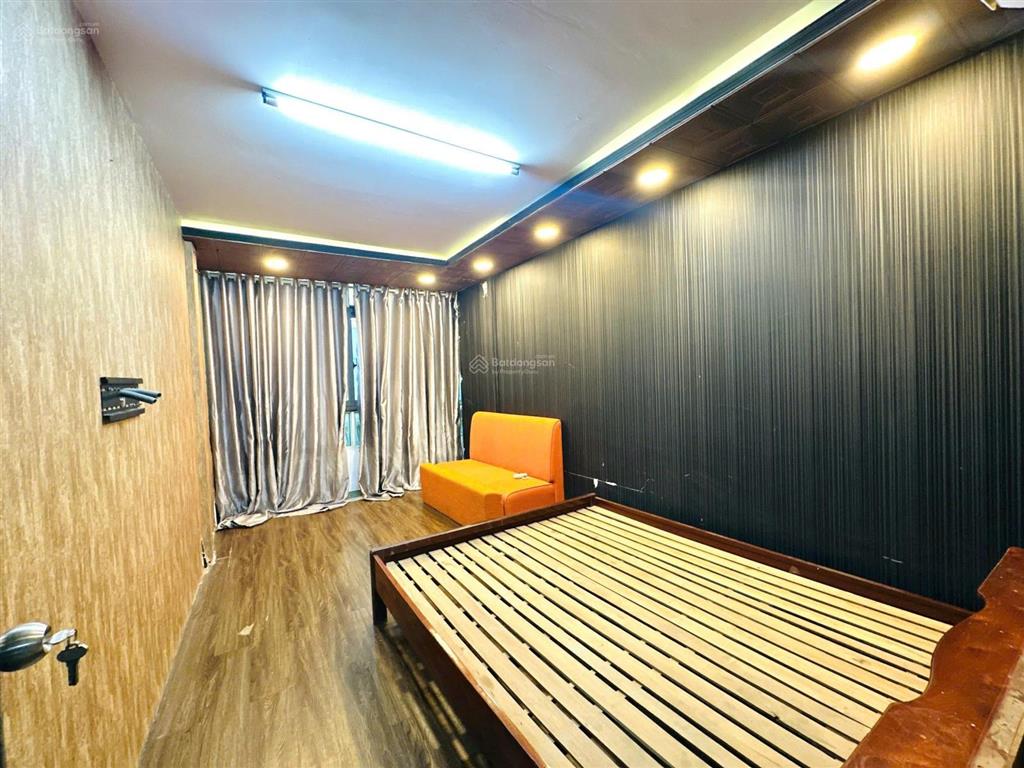 Nhà 122/22 4 tầng btct xô viết nghệ tĩnh  cách q1 1 phút đi bộ  nhỉnh 6 tỷ