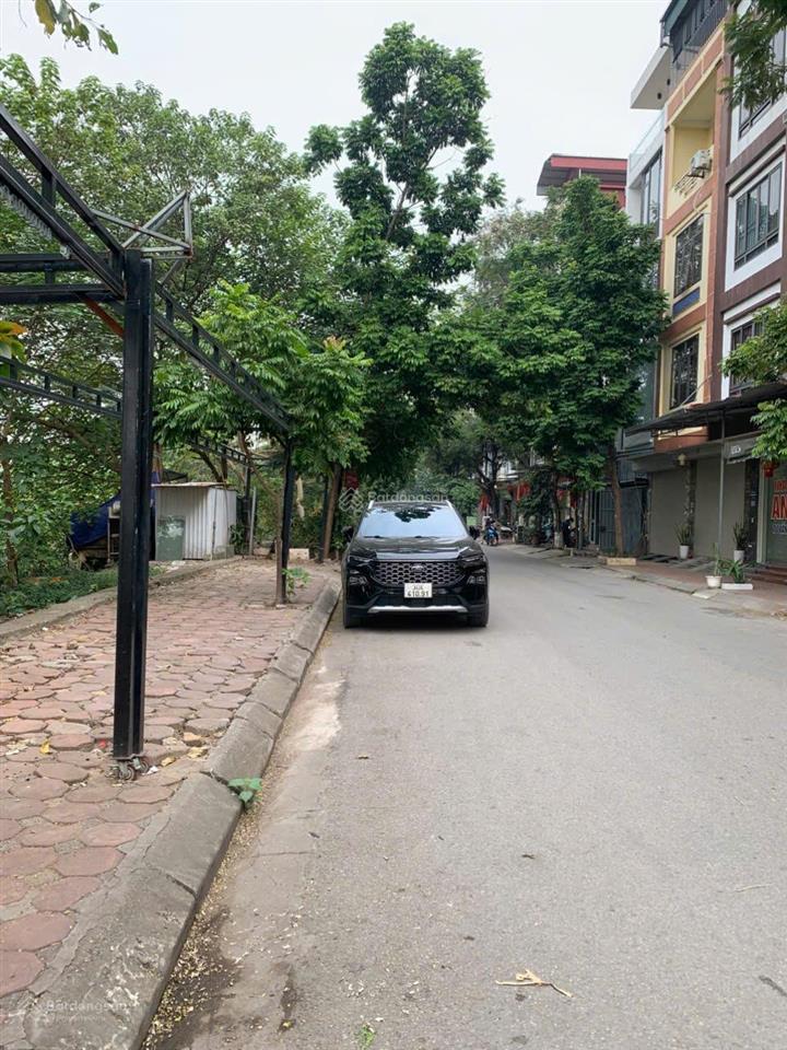 Bán gấp đất dv đìa lão, 50m2, mt 5,5m, kinh doanh đỉnh, view công viên, 3 ô tô tránh, chỉ 11,8 tỷ