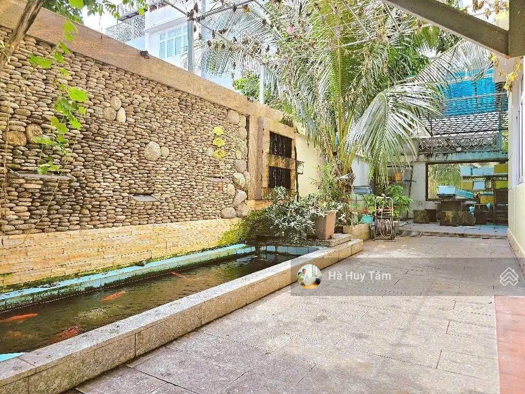 Bán biệt thự góc 2 mặt tiền kdc gia hòa 252m2 giá 23,8 tỷ