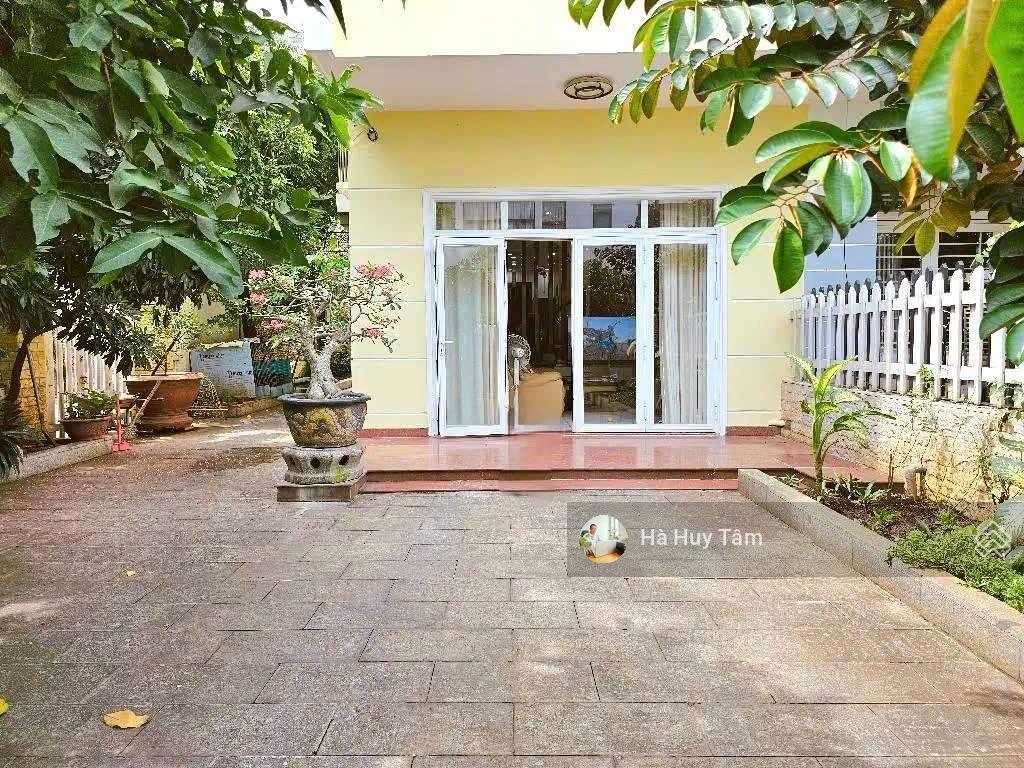 Bán biệt thự góc 2 mặt tiền kdc gia hòa 252m2 giá 23,8 tỷ