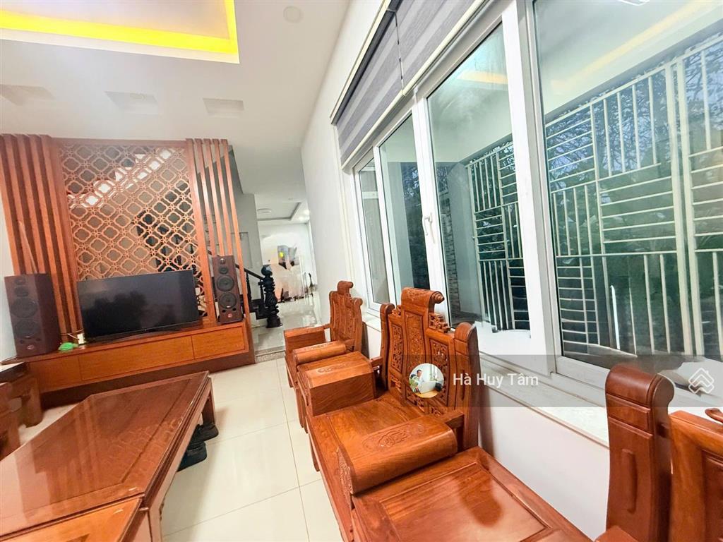 Bán biệt thự mặt tiền đường xuân quỳnh ngay chung cư the art (kdc gia hòa quận 9)