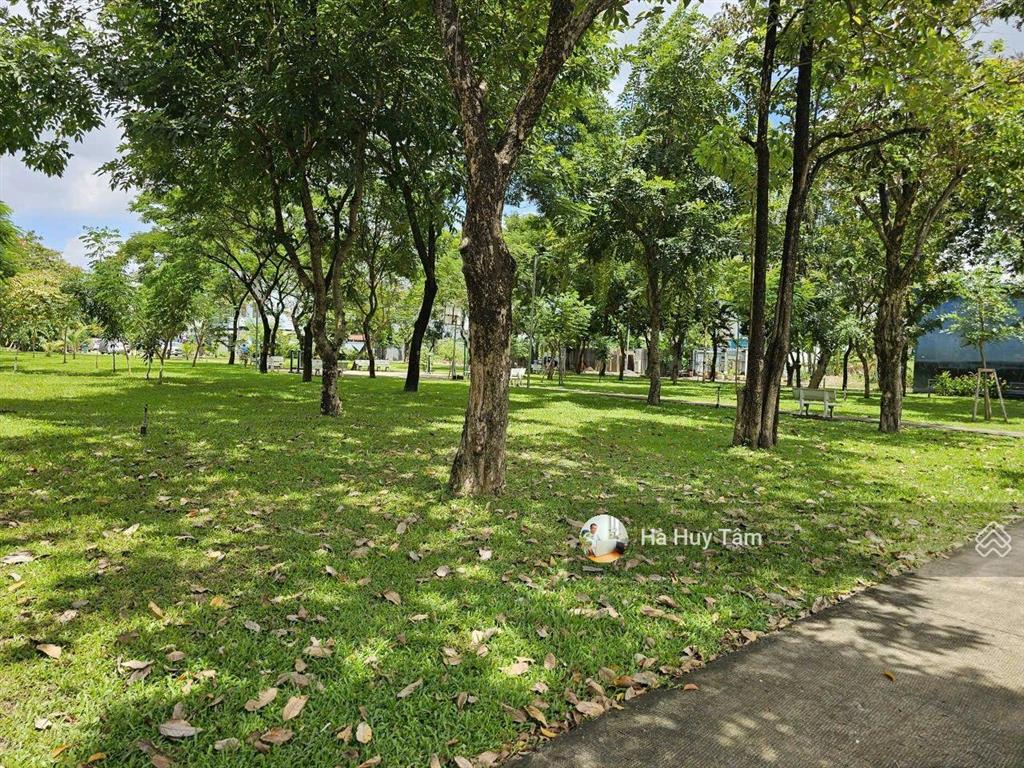 Bán gấp lô đất sổ hồng riêng kdc khang điền, phước long b, quận 9 chỉ 15,5 tỷ/202m2