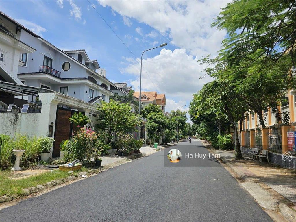 Bán gấp lô đất sổ hồng riêng kdc khang điền, phước long b, quận 9 chỉ 15,5 tỷ/202m2