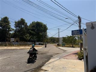 Bán đất siêu hót gần dự án kđt mới cam lâm