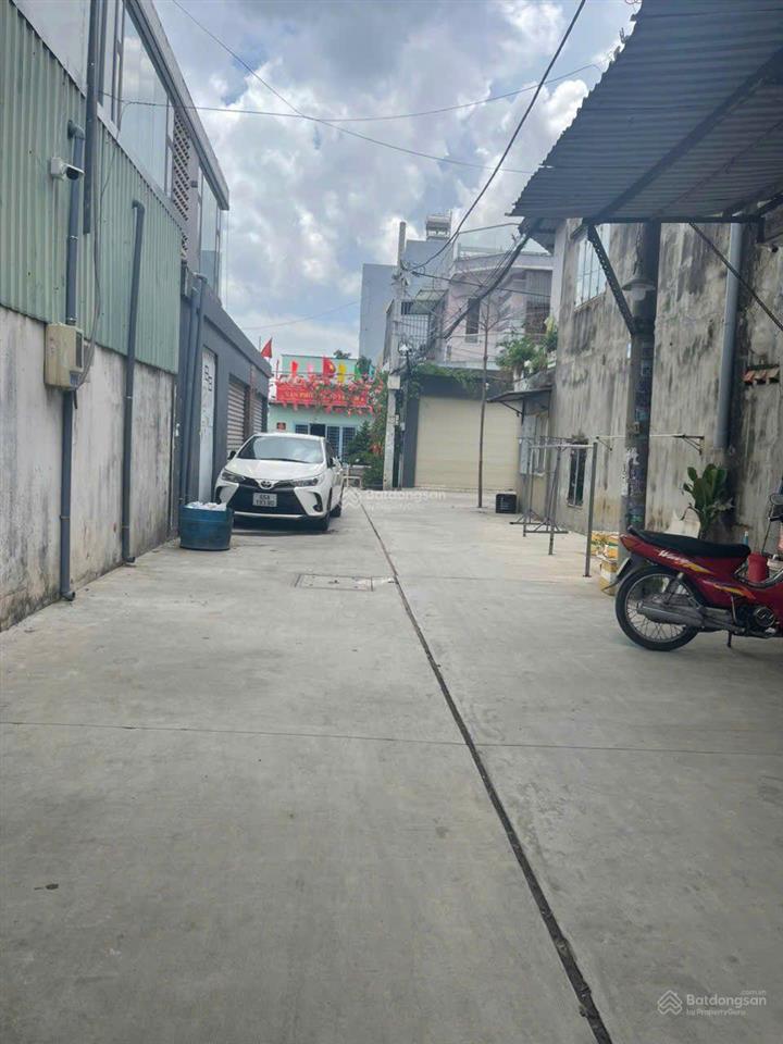 Bán kho, nhà xưởng tại đường hương lộ 3, 18 tỷ, 226m2, dt sàn 501m, hẻm xh.